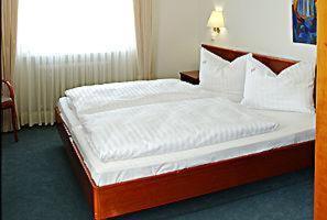 Weidenpescher Hof Hotel Kolonia Pokój zdjęcie